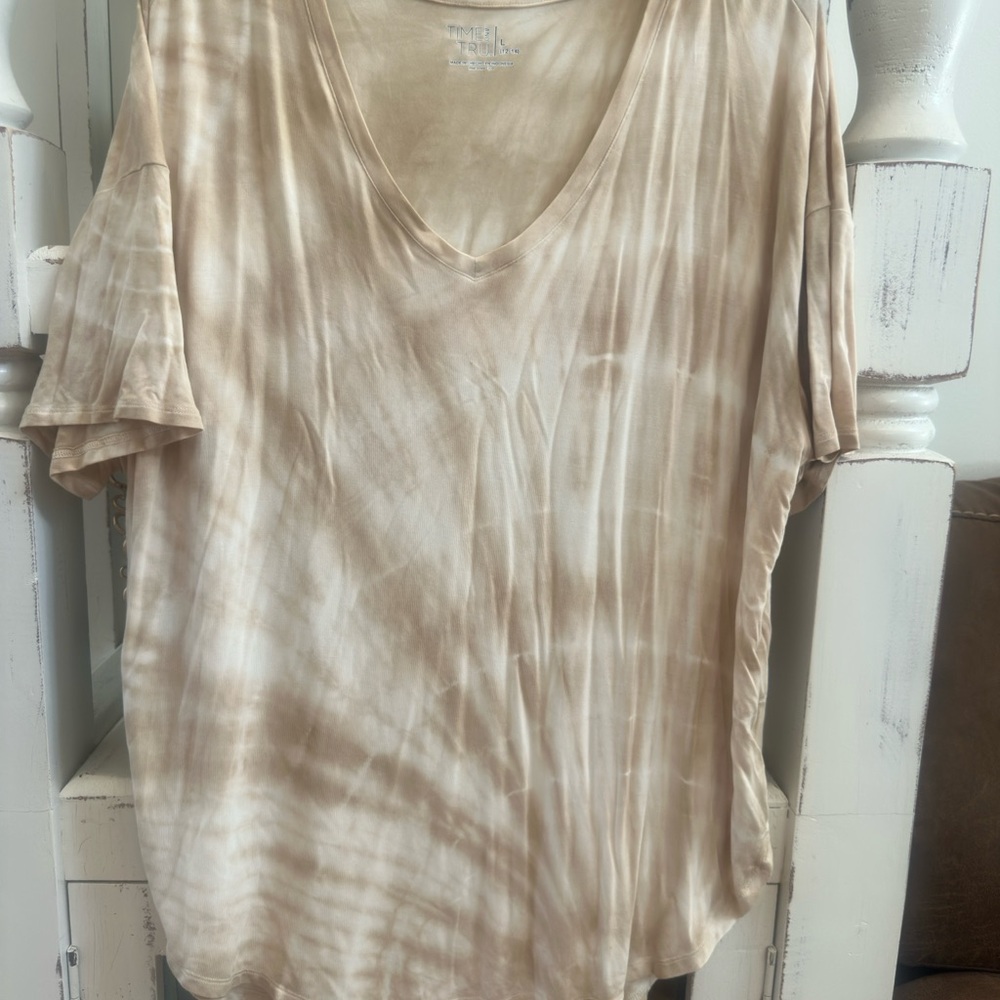 Tie-Dye V-Neck Women's Top